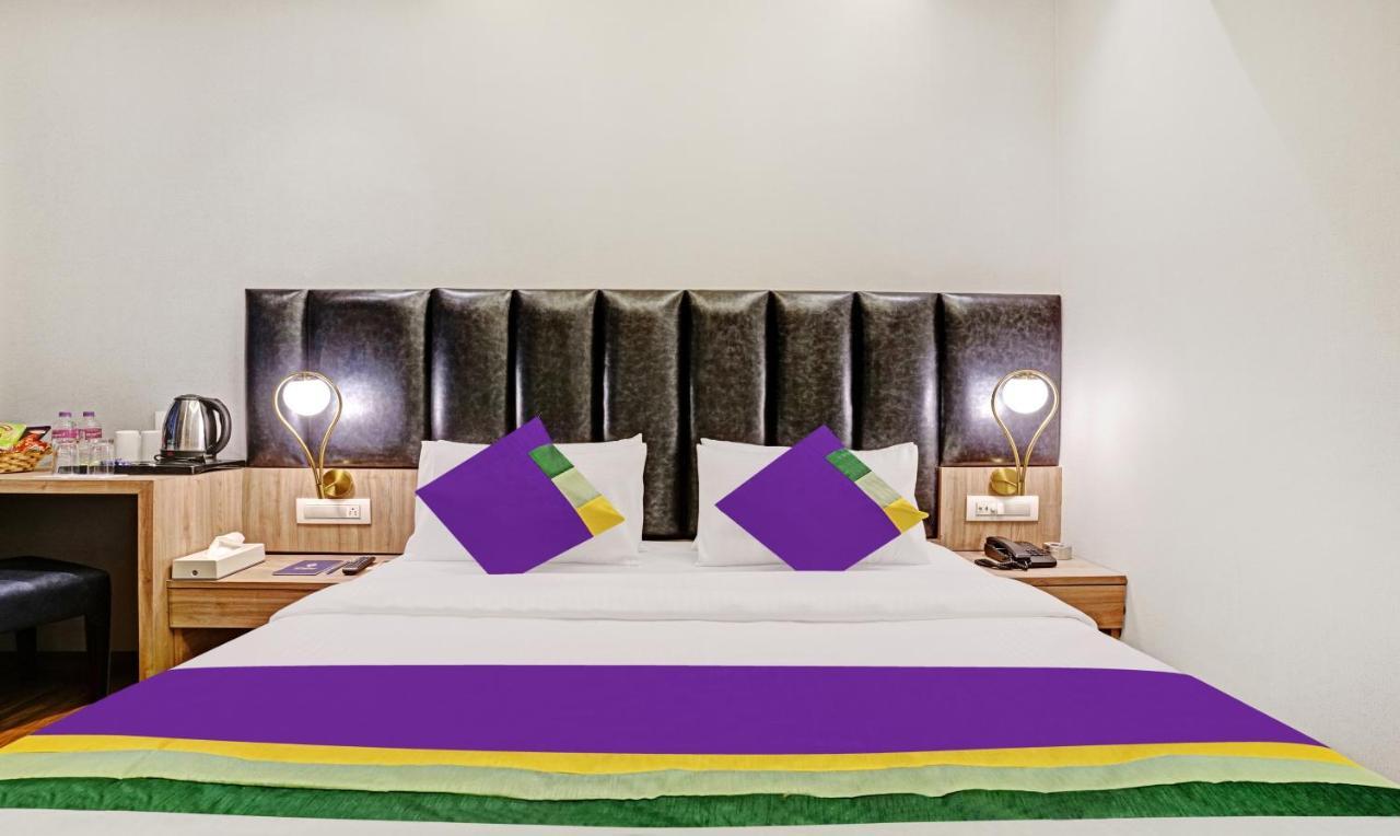 Treebo Premium Widlor Boutique Hotel Mumbai Exterior photo